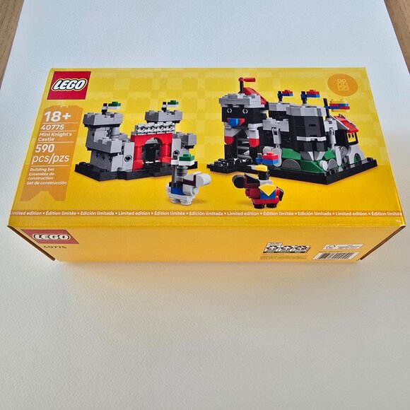 LEGO Mini Knight's Castle (40775) - Limited Edition - New, perfect condition box - Picture 3 of 8